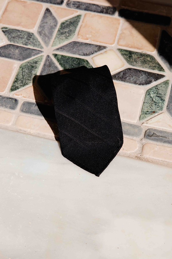 Cravatta Blu Black Garza